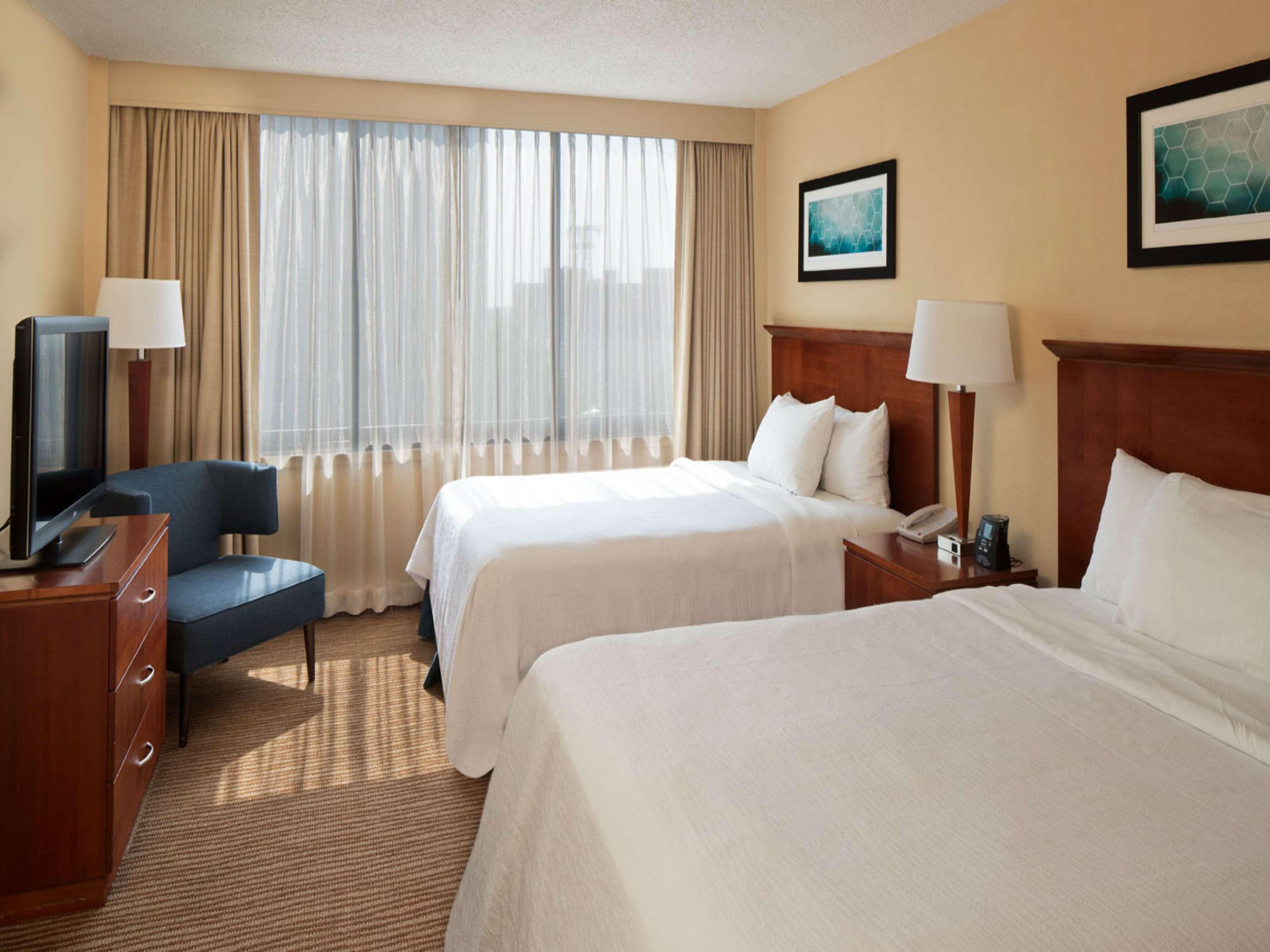 Embassy Suites Winston-Salem Zewnętrze zdjęcie