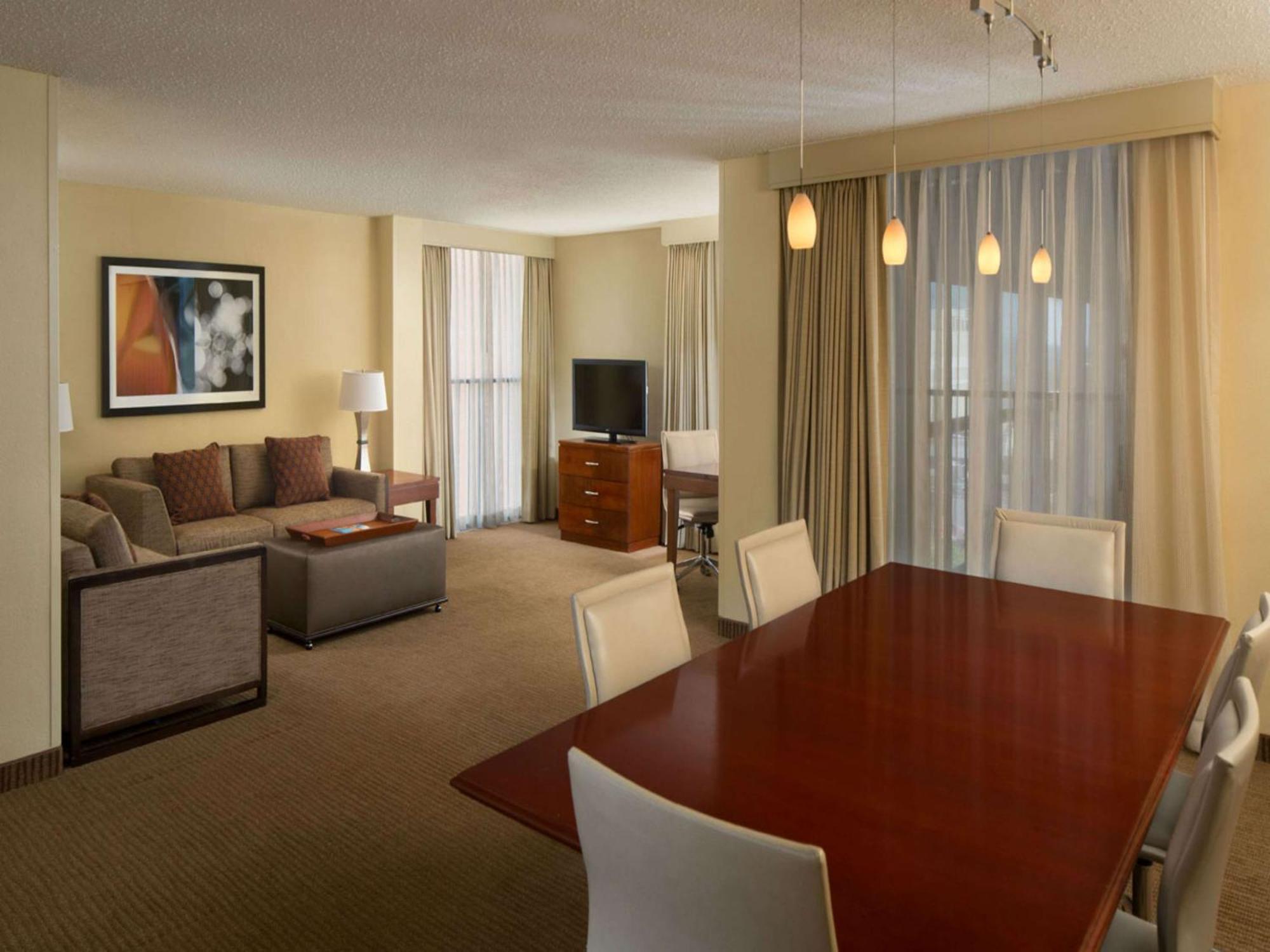 Embassy Suites Winston-Salem Zewnętrze zdjęcie