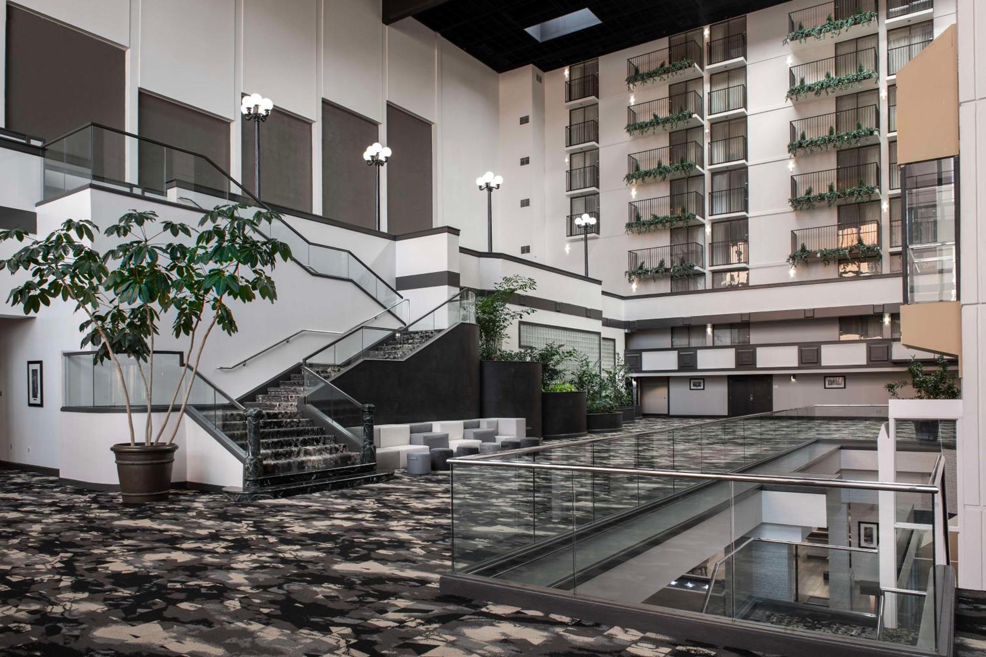 Embassy Suites Winston-Salem Zewnętrze zdjęcie