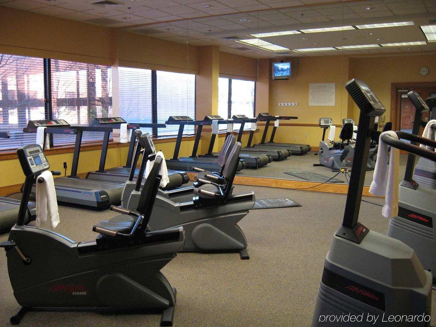 Embassy Suites Winston-Salem Udogodnienia zdjęcie